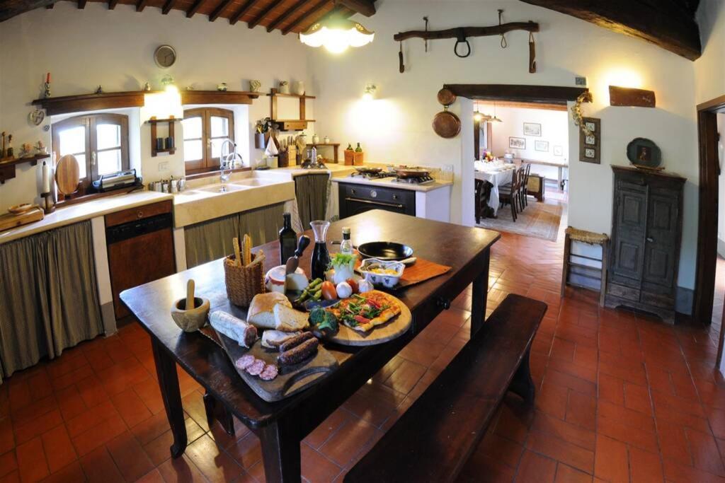 Exclusive Villa Parrano - Countryside With Pool Zewnętrze zdjęcie